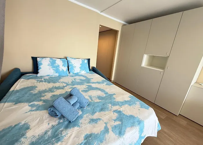 Апартаменты Azur Promenade